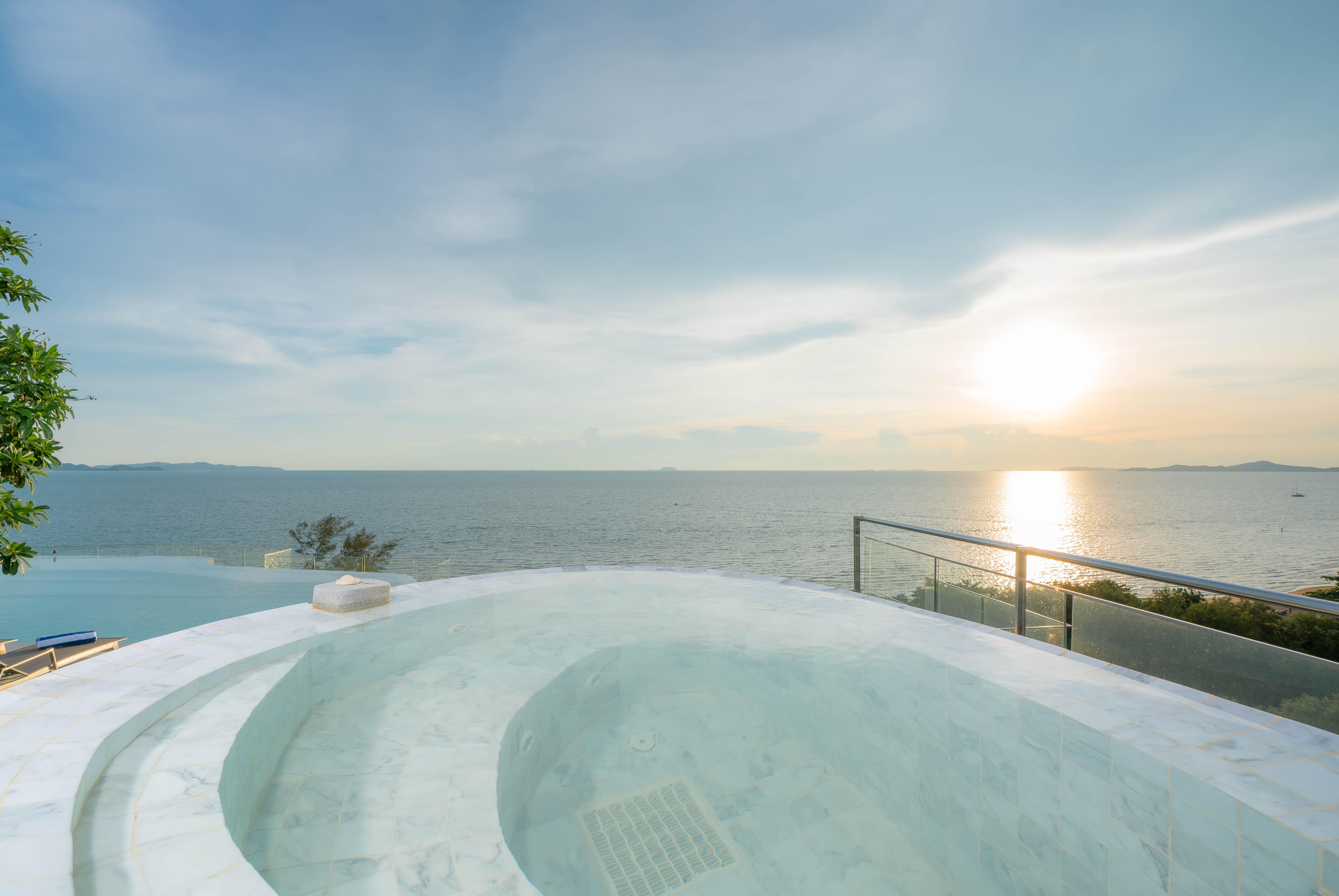 Bayphere Hotel Pattaya Jc Na Chom Thian Εξωτερικό φωτογραφία View from the rooftop